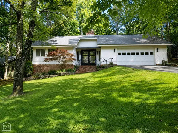2706 Rankin Dr, Jonesboro, AR 72404