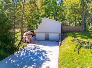 283 Pat Haven Dr, Pataskala, OH 43062