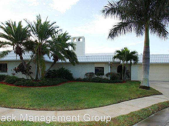 2nd image of 695 Seville Ct