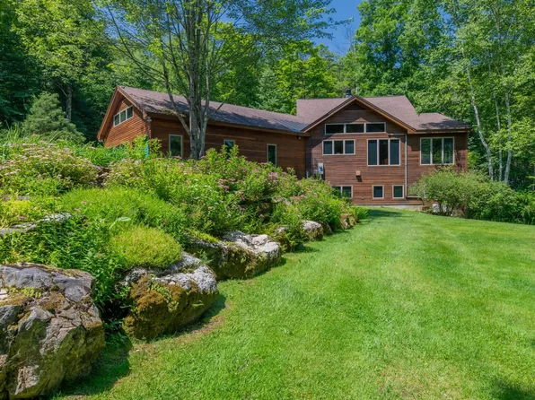 84 Frost Pond Road, Dorset, VT 05251
