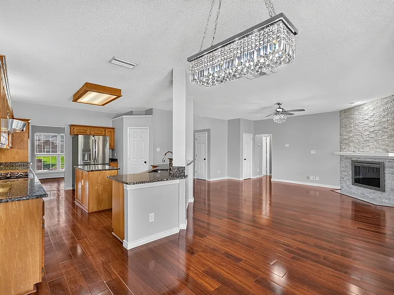 3113 Lochaven Dr — Photo 20