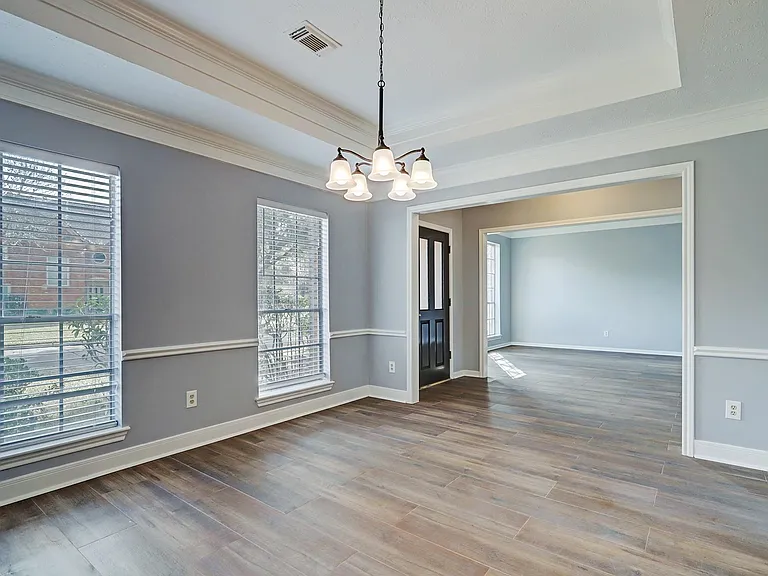 7403 Manor Bridge Ct — Photo 2