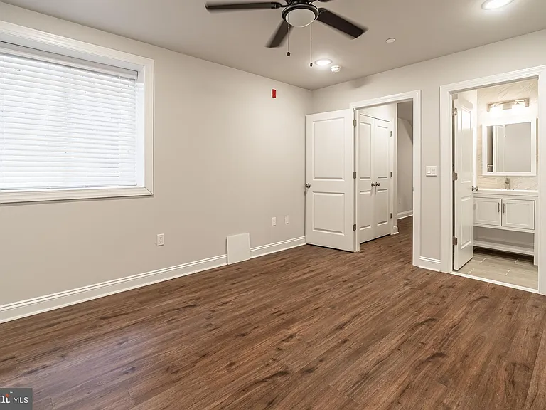 2147 Christian St #1 — Photo 3