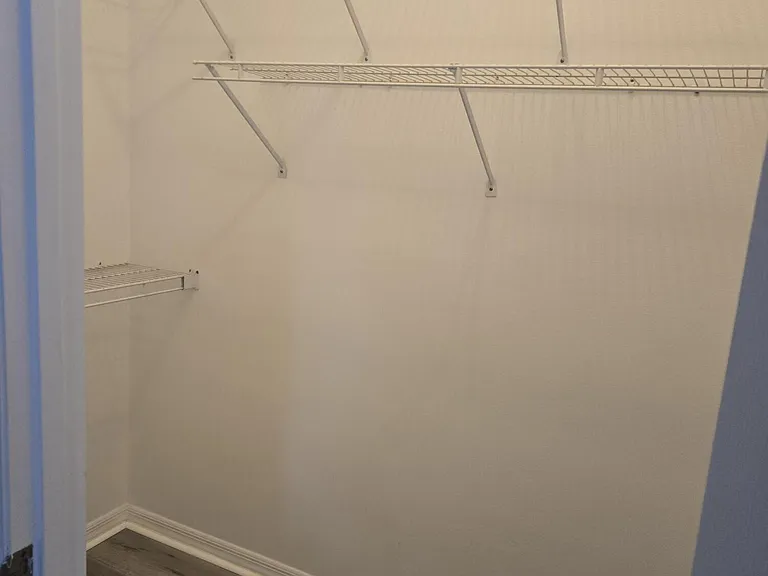 292 Carmel Dr — Photo 22
