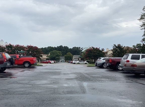 4th image of 112 Cypress Xing