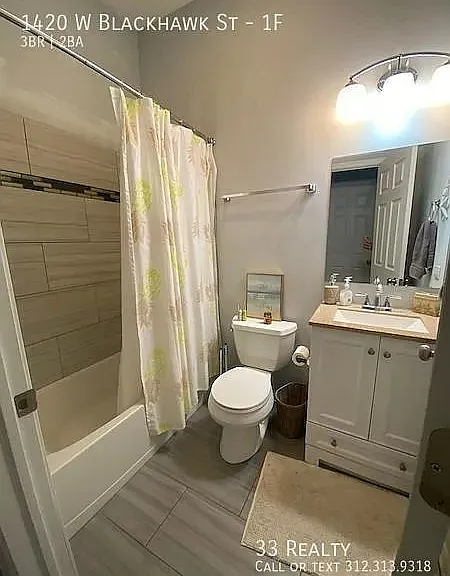 1420 W Blackhawk St #1F — Photo 7