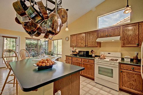 5th image of 1250 W Sparrow Ct
