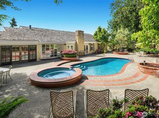 4226 92nd Avenue NE, Yarrow Point, WA 98004