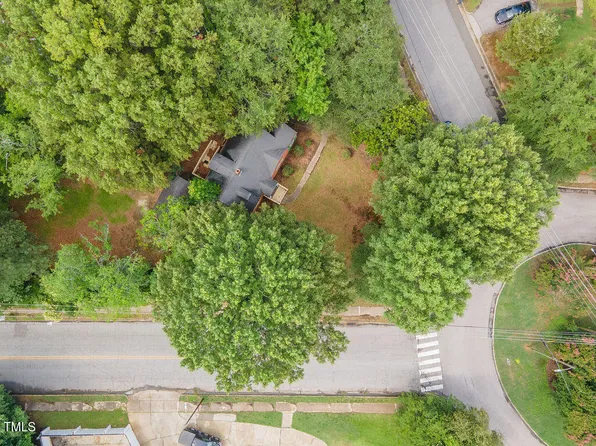 301 N King Charles Rd, Raleigh, NC 27610