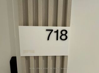 28 Ann St #718, Mississauga, ON L5G 3G1