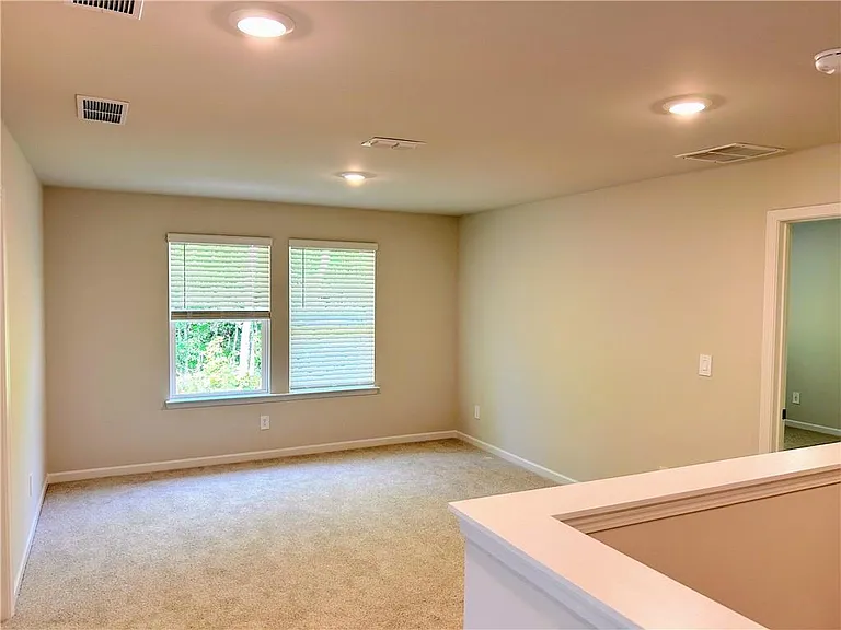 7811 Richmond Trl — Photo 11