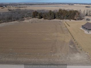 1555 Birdie Dr, Marquette, NE 68854