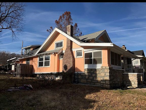 3rd image of 4130 Benton Blvd
