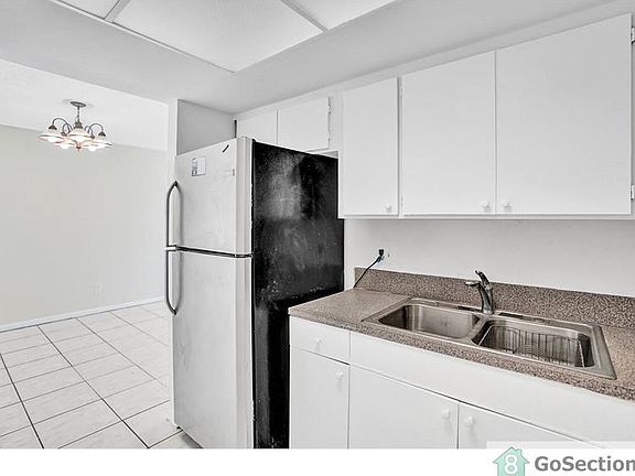3rd image of 1201 SW 52nd Ave APT 212