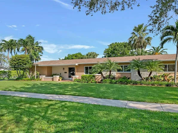 10841 SW 120th St, Miami, FL 33176