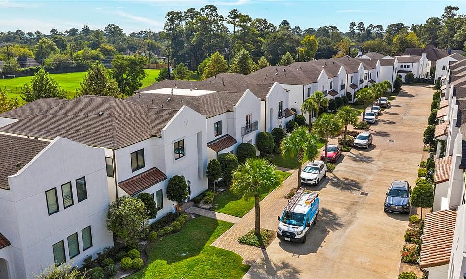 1st image of 1739 Maravilla Dr