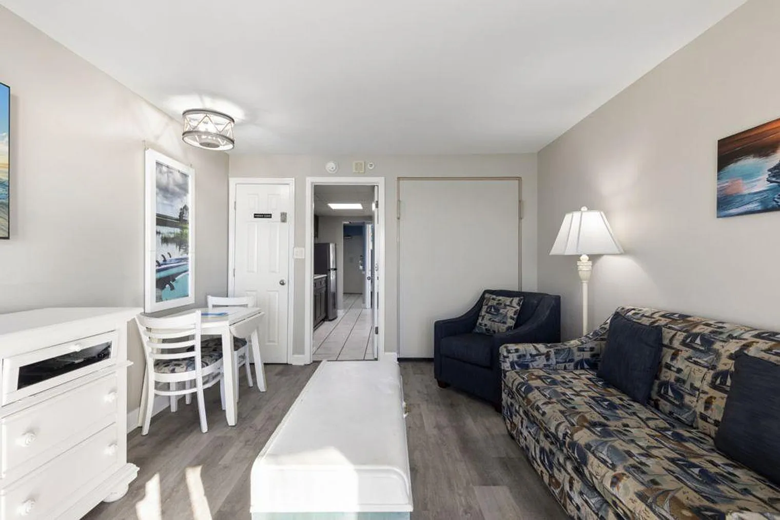 1 bed, 2.0 bath, 667 sqft, $2,795 — Photo 2