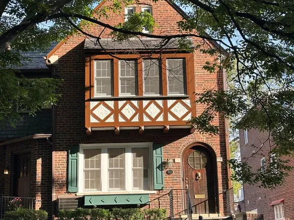 4427 Q St NW, Washington, DC 20007