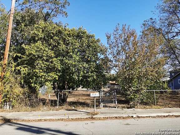 2nd image of 717 Fenfield Ave
