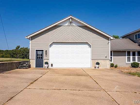 56th image of 1845 Flottmann Rd