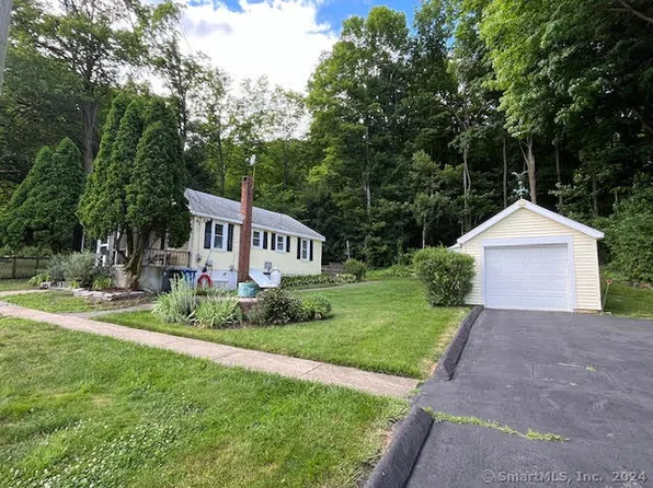 313 Fitchville Road, Bozrah, CT 06334