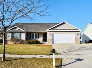134 S Locust Ln, Whitewater, WI 53190