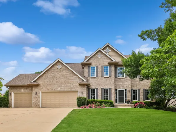 15109 Wilden Dr, Urbandale, IA 50323