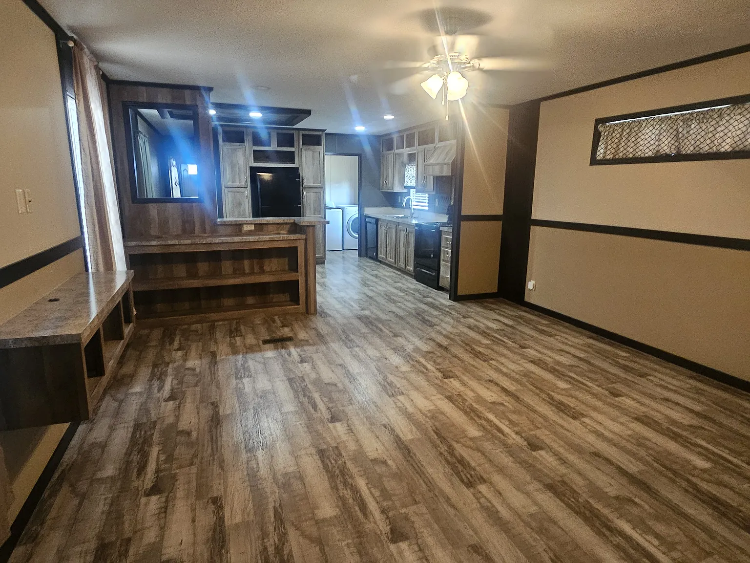 3 bed, 1240 sqft, $1,425 — Photo 4