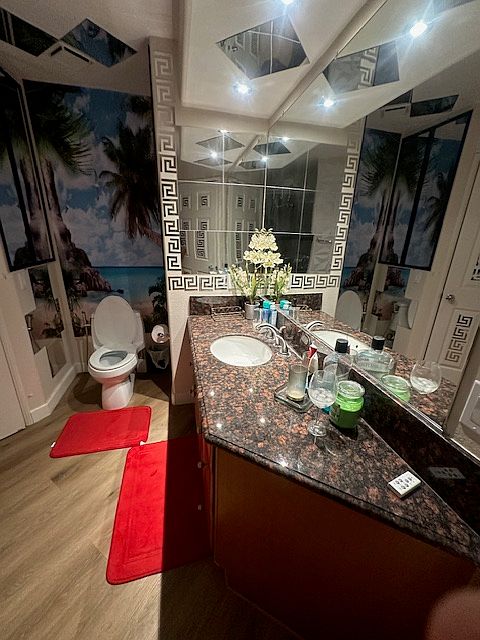 BATH ROOM