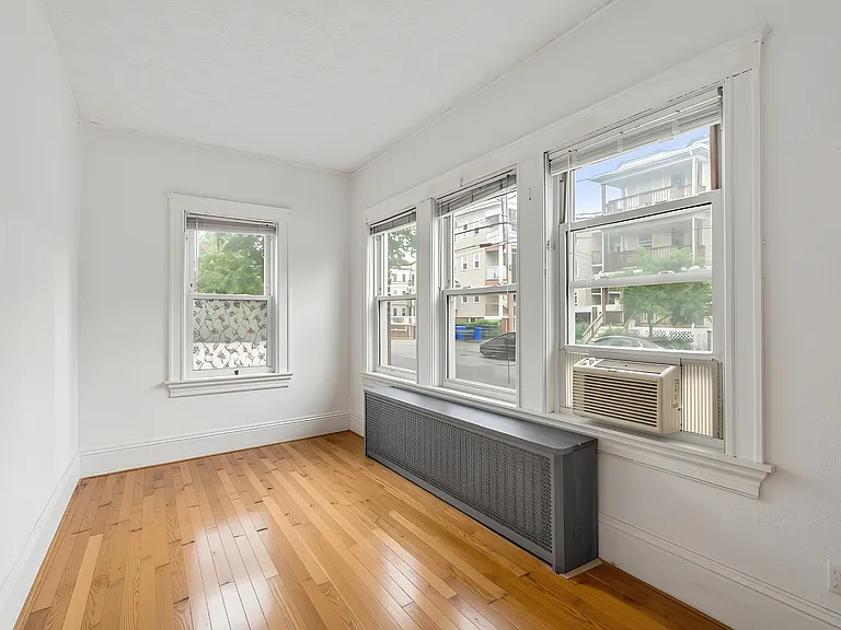 78 Euston Rd #1 — Photo 13