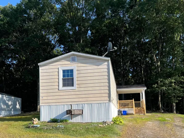 9C Joyce St, Moosic, PA 18507