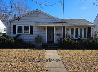 1315 Hackett St, Beloit, WI 53511