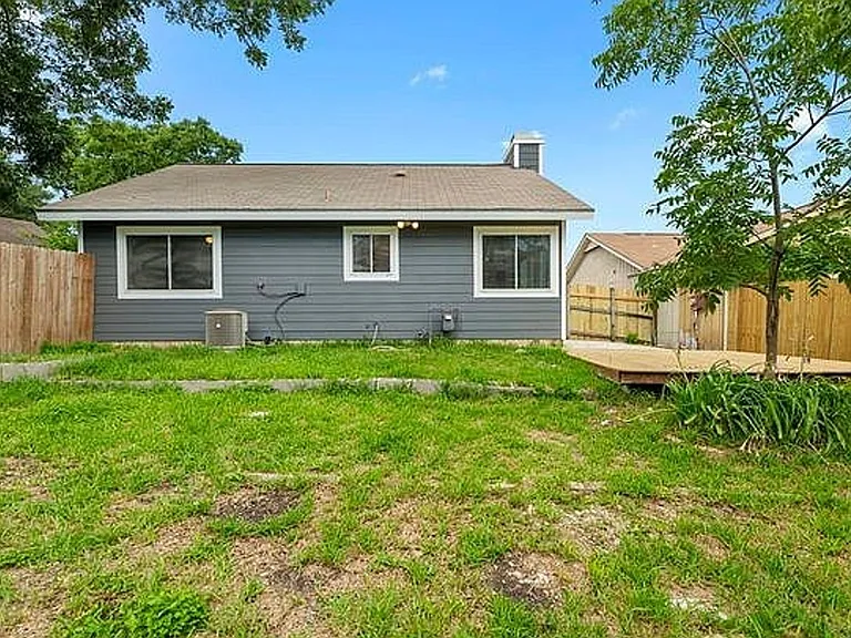 8412 Clear Mdw — Photo 21