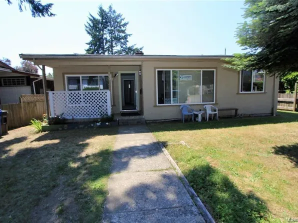 23 Albion St, Nanaimo, BC V9R 1R6