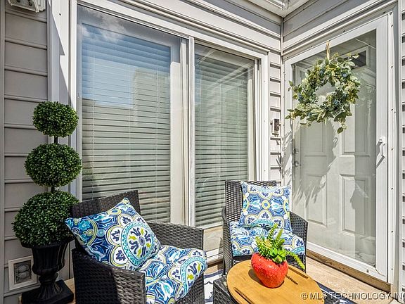 5th image of 6330 E 89th Pl #1004