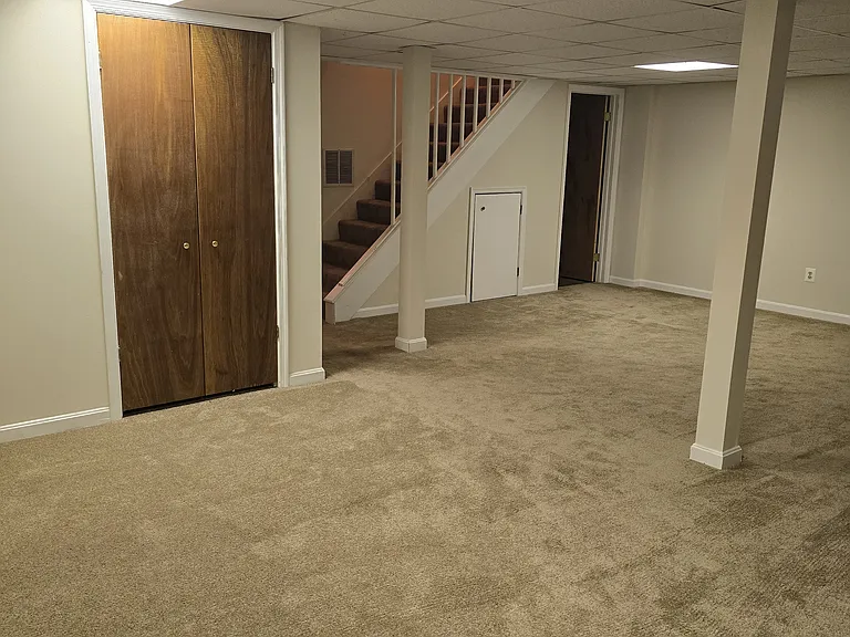1330 Flag Harbor Blvd #A — Photo 2