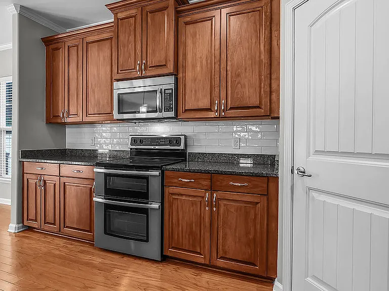 149 Tahoe Dr — Photo 17