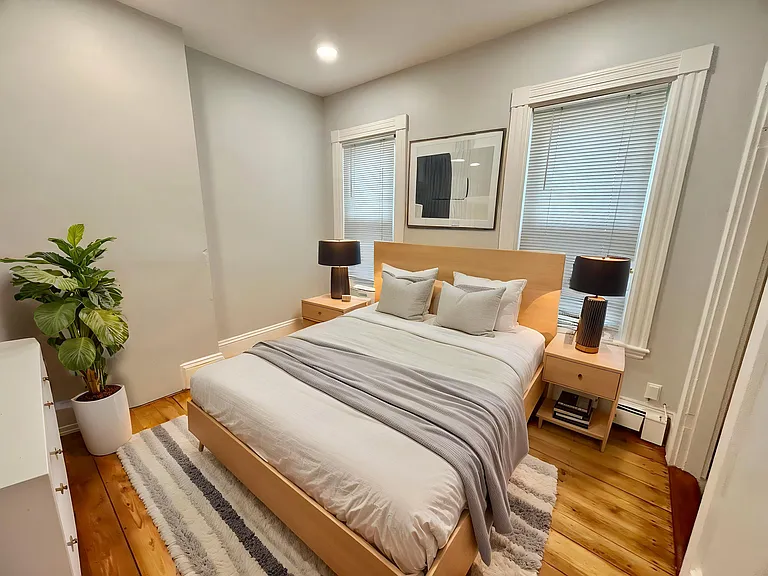 28 Monument St #1 — Photo 13