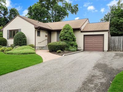 9 Vidoni Pl, Huntington, NY, 11743