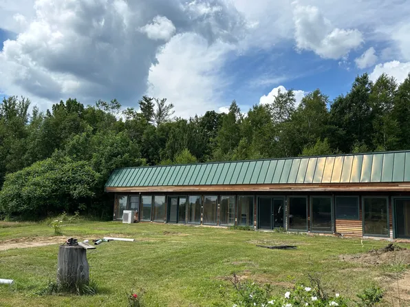 440 Temple Road Road, Wilton, ME 04294