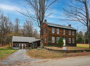 10 Maple St, Plainfield, MA 01070