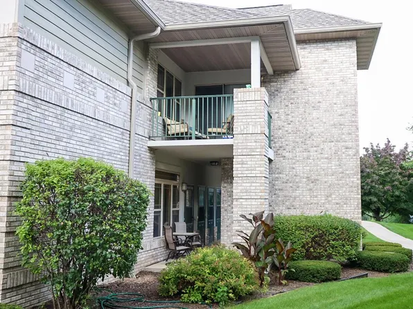 450 North Silverbrook DRIVE #101, West Bend, WI 53090