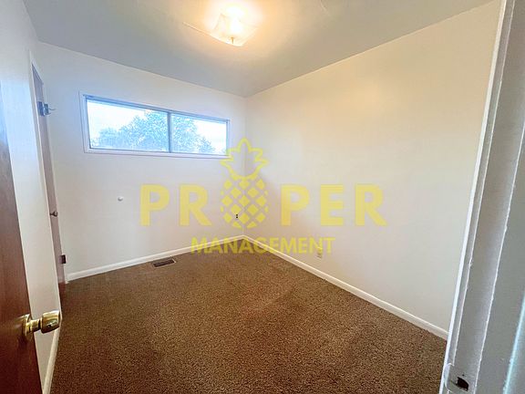 4th image of 1515 W Stewart St