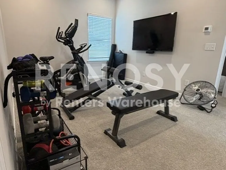 1002 Birkhall Blvd NW — Photo 3