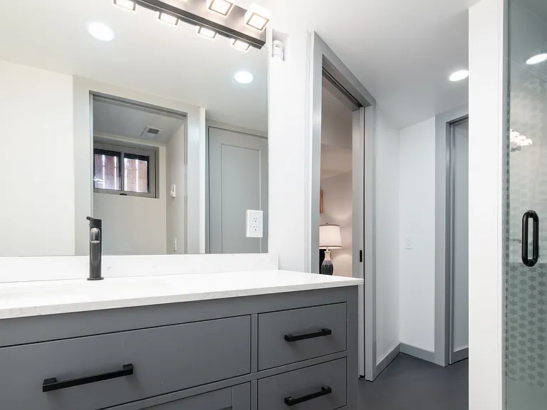 2036 Eliot St — Photo 23