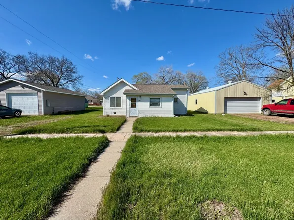 535 Church St, Lake Andes, SD 57356