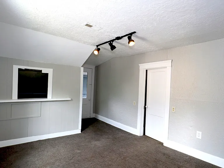 457 E 143rd St #1 — Photo 23