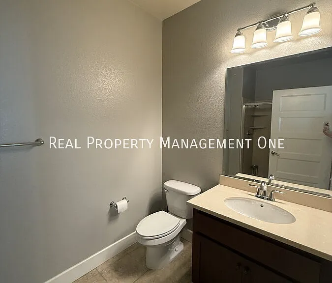 6544 Bantry Bay St — Photo 9
