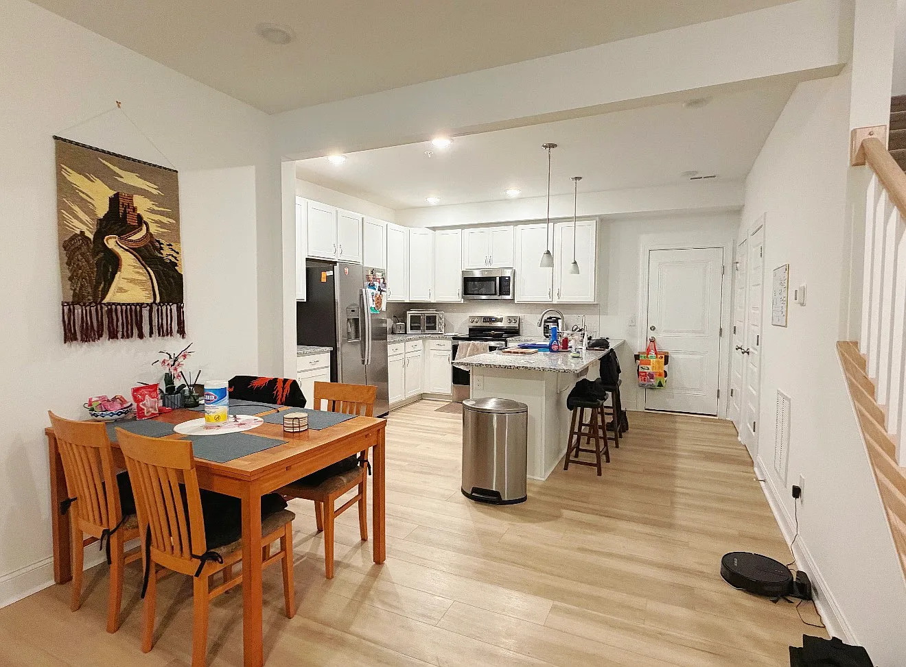 2 bed, 2.5 bath, 1577 sqft, $950 — Photo 3