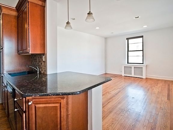 2nd image of 4310 48th Ave #G4